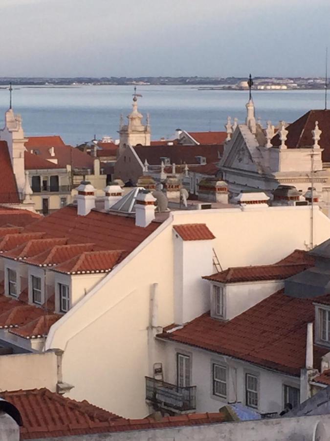 Amazing Rooftop Terrace With River And Historic City View 4 Bedrooms 4 Bathrooms Ac 19Th Century Building Chiado Lisboa 外观 照片